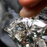 Lovitură uriașă pentru Putin în războiul cu Ucraina: Comerțul cu diamante și bijuterii, interzis din 2024 - UE, sancțiuni majore pentru Rusia 