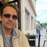 Cunoscutul hairstylist orădean Cornel Mailat a fost găsit mort în casă! Ce ipoteze ia în calcul poliția