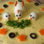 Se pune sau nu mazăre în salata de boeuf? Controversa care generează polemici aprinse la masa de Crăciun