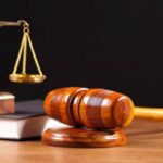 Ordonanța „trenuleț” paralizează Justiția - Tribunalul București a anunțat că amână toate procesele, după protestul grefierilor