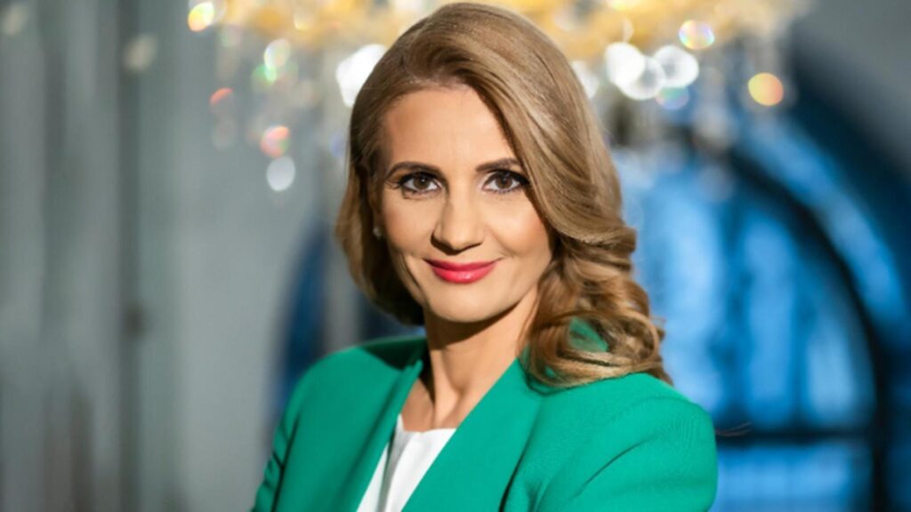 Anca Alexandrescu, după jignirile primite de la un apropiat al Dianei Șoșoacă: Am să fac reclamație la CNCD. Doamna Șoșoacă trebuie să-și asume comportamentul acestui om