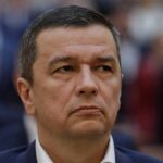 CULISELE STATULUI PARALEL. Anca Alexandrescu: „Îl felicit pe Grindeanu că a tăiat primele de Crăciun din minister. Cred că s-ar putea să-l invit și în emisiune”