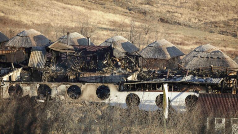 Ferma Dacilor - cele 4 ipoteze luate în calcul după tragedie. Cauza incendiului - pistele pe care merg anchetatorii