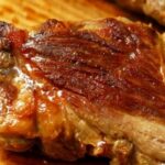 Friptură de porc fragedă și suculentă - Rețeta pentru masa de Crăciun