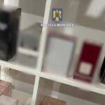 Le-au stricat Crăciunul. O grupare care vindea haine și parfumuri contrafăcute în București, săltată de oamenii legii