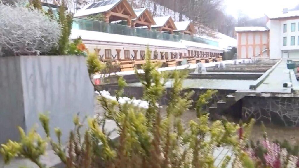 Maramureș, colț de Rai pentru turiști. Cum a fost creată prima păstrăvărie privată din țară - Lostrița. VIDEO