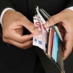Controverse uriașe pe buget - Ce se întâmplă cu salariile din 2024 / Nu toți profesorii vor primi majorarea cu 20%