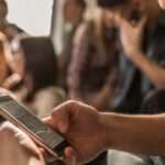 Tinerii, îndemnați la gesturi extreme, în mediul online! Aplicația, lansată în urmă cu doar o săptămână - Pericol uriaș