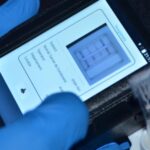 Anchetă a poliției după ce un șofer care a intrat cu mașina într-un gard, la Techirghiol, nu a fost testat cu aparatele etilotest şi drugtest