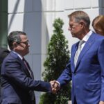Vanghelie: "Eduard Hellvig nu și-a dat demisia de la SRI, a TREBUIT să-și dea demisia"