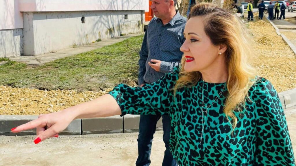 Elena Lasconi, susținută din USR, după ce a anunțat că-i este "scârbă" de colegii din filială