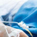 Caz șocant la un spital din Iași. O bătrână ar fi murit după ce a căzut din pat și n-a ajutat-o nimeni
