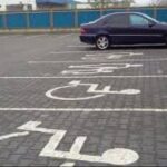 Bani de carburant de la guvern pentru persoanele cu diabzilități. Cât ar putea primii românii cu handicap