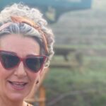 Sora patronului de la Ferma Dacilor a șters mesajul în care-și apăra fratele. De ce a făcut gestul chiar în ziua perchezițiilor?