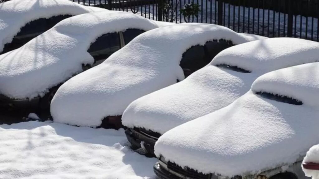 Sâmbătă se va depune strat de zăpadă de 12-14 cm, în București. Prognoza meteo actualizată