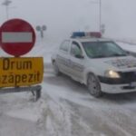Culmea deszăpezirii, în județul Iași. În Pașcani, utilajele vor da zăpada la o parte doar pentru Salvare și Pompieri