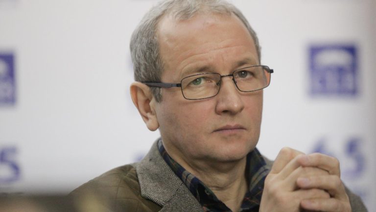 CTP: Dan Puric este noul Vadim Tudor pentru AUR. Un pantomim excelent, un creștinopat