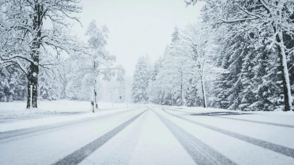 Vreme 4 februarie 2024. Temperaturi atipice pentru ultima lună de iarnă. Cât urcă astăzi mercurul în termometre
