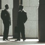 Mega scandalul șefului CJ Prahova. Cine este denunțătorul lui Iulian Dumitrescu. Colaborează cu DNA de două luni la acest caz