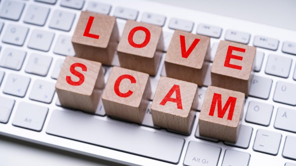 Romantismul, lovit de realitatea cruntă. „Love Scam” - fraudele bazate pe dragoste, ajung la o medie de 14.000 de dolari pe victimă
