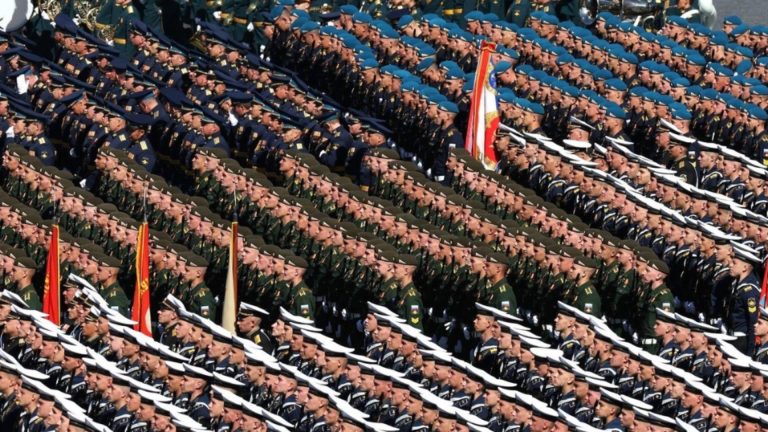 Topul celor mai puternice armate din lume în 2024. Pericol în creștere: Dușmanii NATO sunt pe locul 2 și 3. Pe ce loc se află România