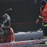 Descoperire macabră. Femeie găsită moartă într-un baraj de pe râul Olt