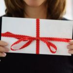 Vouchere pentru femei, în valoare de 300 de lei, neimpozabili. În ce situaţii primesc angajatele banii în 2024