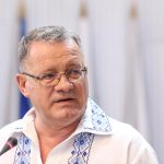 TU DECIZI. Dosar de candidat. Adrian Oros, ministrul care încasa și salariu de profesor fără să fie la catedră