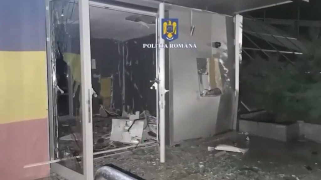 Un român și-a pierdut antebrațul în Italia, încercând ă arunce în aer un bancomat