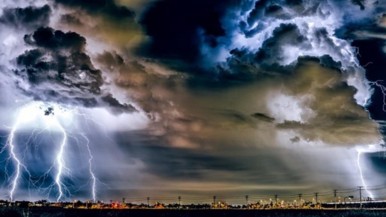 Vremea se răcește semnificativ în urmatoarele zile. Anunțul făcut de meteorologul ANM
