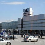Angajat al unui aeroport din Rusia, în stare critică după ce a fost călcat de avion: bărbatul și-a pierdut un picior