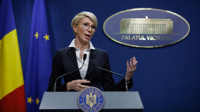 Raluca Turcan, fostul ministru al Culturii, explică cum a ajuns tezaurul dacic la muzeul Drents: Olanda are datoria să identifice hoții şi să redea României piesele de tezaur furate