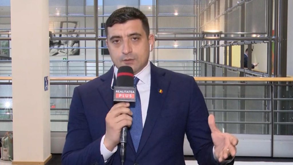 Protest uriaș față de anularea turului 2 în fața Parlamentului European. George Simion: Am cerut o comisie pentru a analiza situația alegerilor