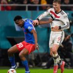 Scor FINAL FCSB - Manchester United: 0 - 2. Românii au pierdut, dar se califică în play-off