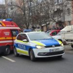 Accident rutier cu 3 mașini implicate. Șoferul care a provocat coliziunea s-a simțit rău la volan