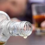 Cum îți dai seama că ai depășit limita cu ALCOOLUL? Care este diferența dintre "excesiv" și "intensiv"?