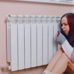 Sute de mii de oameni plătesc căldura pe care nu o au în casă. Cum să îți recuperezi banii pe facturile umflate