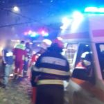 EXPLOZIE puternică într-o locuință din județul Botoșani. Un bărbat a ajuns la spital