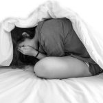 Care sunt cauzele spirituale ale bolilor și suferințelor, conform terapiilor holistice. Ce trebuie să vindeci în plan spiritual ca să scapi de afecțiunea de la nivel fizic
