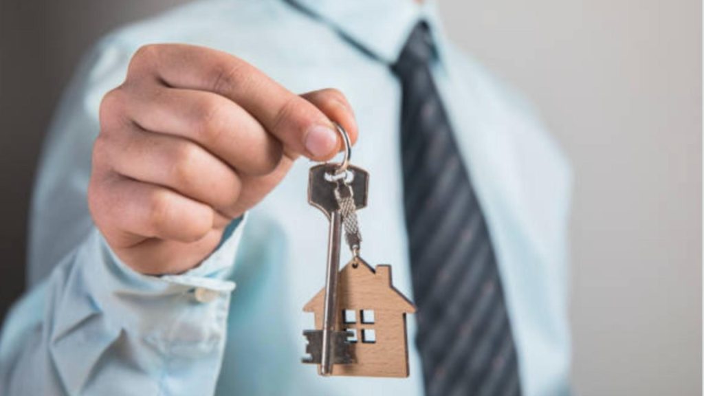 Încă o aberație pe piața imobiliară din Cluj: cum arată garsoniera scoasă la vânzare cu 229.000 de euro - FOTO