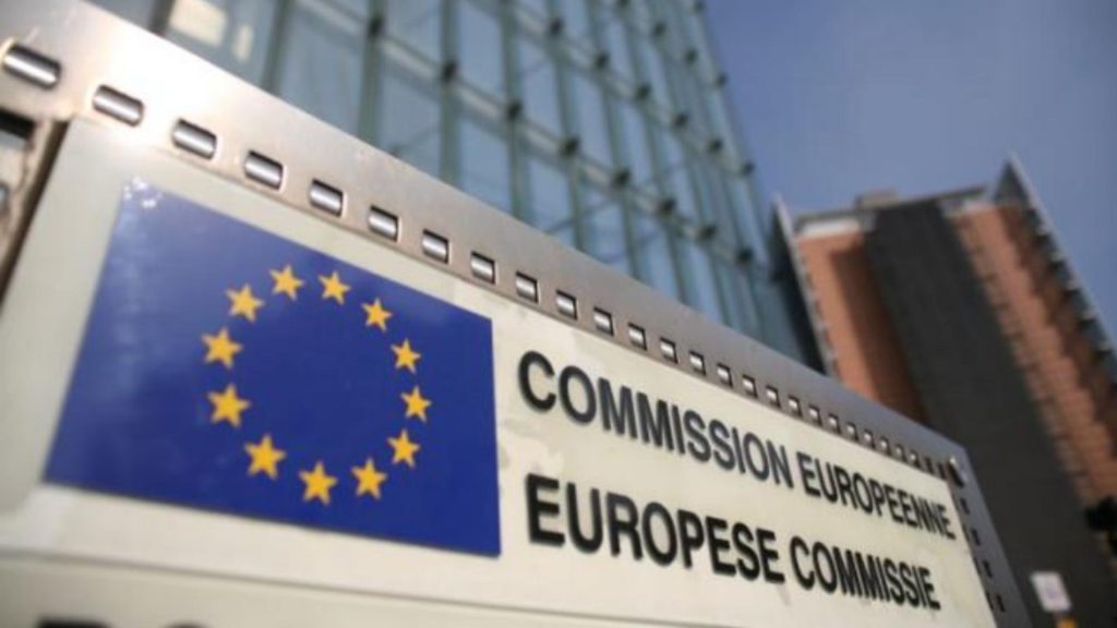 Comisia Europeană ne trage de urechi că nu aplicăm reduceri ale TVA la alimente și medicamente