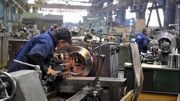 Scăderi uriașe ale producției industriale în primele 11 luni din 2024, arată datele INS