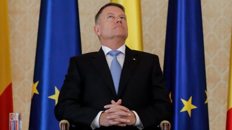 Cum s-au sucit Iohannis și camarila. Pe vremuri, recomandările Comisiei de le Veneția "trebuiau respectate", acum sunt consultative