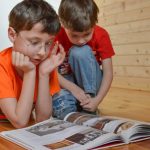 Categoria de elevi obligată să returneze bursele primite: cum s-a produs încurcătura
