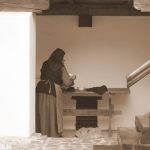 Sfârșit cumplit pentru o călugăriță de 57 de ani! A murit după ce a căzut pe gheață în curtea mănăstirii