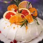 Pavlova cu fructe de iarnă. Rețeta simplă a desertului elegant și plin de arome. Mod de preparare