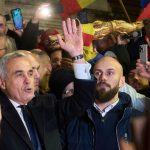 Călin Georgescu cheamă oamenii în stradă la protestul "Hora Unirii": manifest uriaș pentru libertatea de exprimare