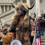 Președintele Trump anunță că va grația "mulți oameni" acuzați de atacarea Capitoliului