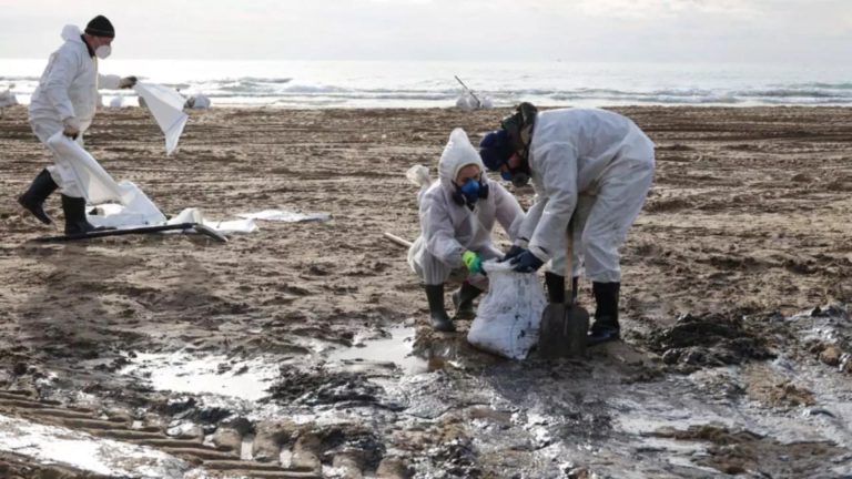 Ministrul Mediului, despre poluarea rusească din Marea Neagră: „Se poate vorbi de o contaminare și a litoralului românesc”