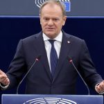 Semnal de alarmă de la Donald Tusk: Dacă Europa vrea să supraviețuiască, trebuie să se înarmeze